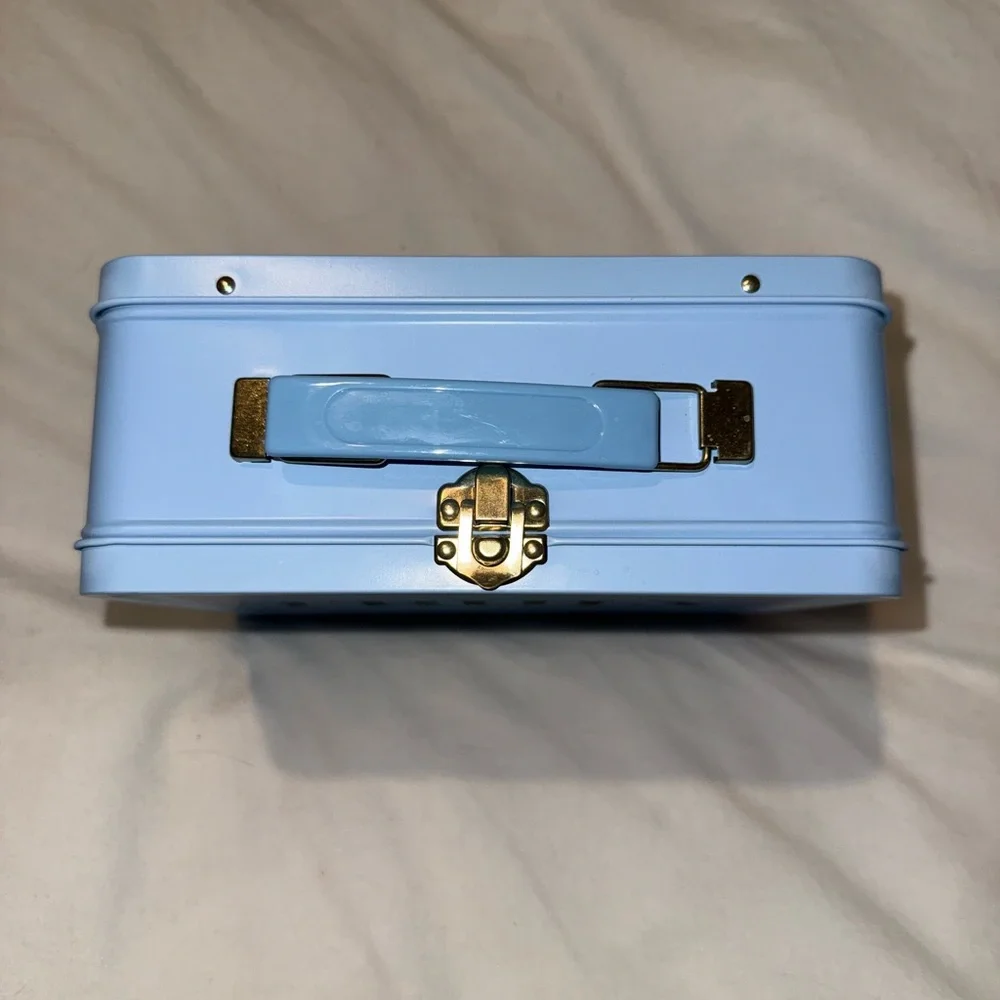 Blue 'TRULY' Metal Lunchbox Case